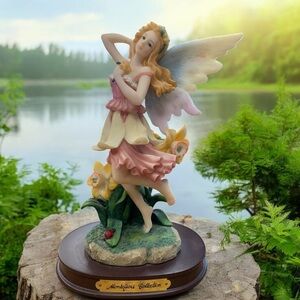 Montefiori Collection, Garden Angel‎ Made in Italy